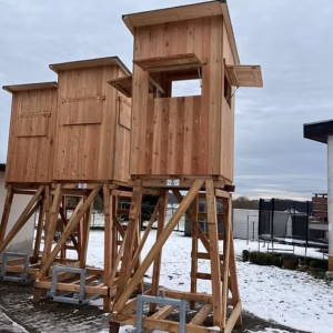 Kanzel mit Unterbau und Dreipunkt-Palettengabel